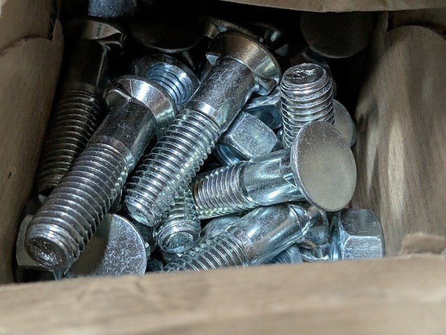 Partij motoronderdelen - afbeelding 19 van  20