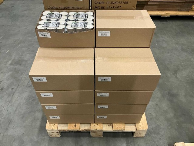 Partij muller kerzen maxi +-8h 12per pak (216x) - afbeelding 4 van  5