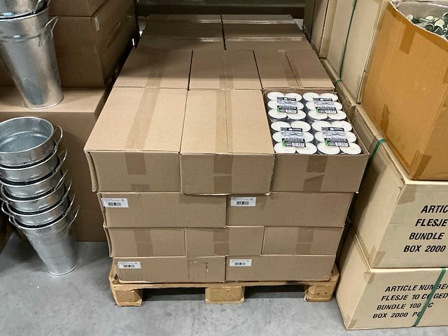 Partij muller waxinelichten maxi 8h 12st per pak (480x) - afbeelding 2 van  4