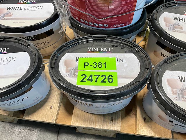Partij muur-, plafond- en silicaatmuurverf - afbeelding 11 van  11