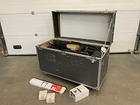 Partij muurbeugels in flightcase - afbeelding 1 van  8