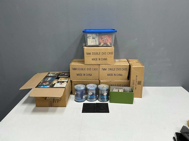 Partij muziek cd’s en films - afbeelding 2 van  8