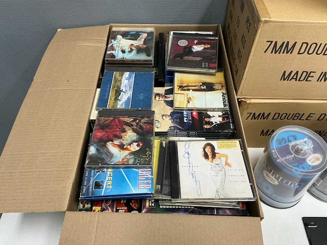 Partij muziek cd’s en films - afbeelding 7 van  8