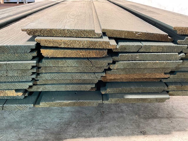 Partij naaldhout thermo rabat halfhouts groen - 360-540x18,5x1,9 cm - afbeelding 5 van  6