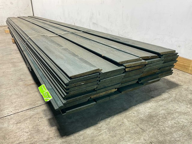 Partij naaldhout thermo rabat halfhouts groen - 360-540x18,5x1,9 cm - afbeelding 3 van  4