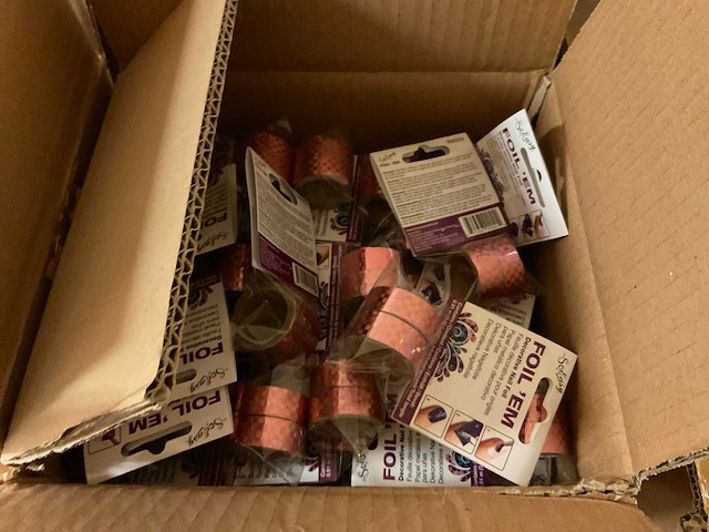 Partij nagel producten - afbeelding 2 van  4