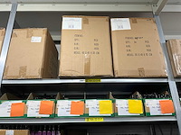 Partij nagellak en diversen - afbeelding 7 van  22