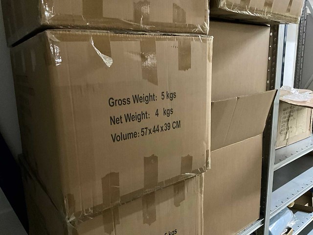 Partij nagellak en diversen - afbeelding 15 van  22