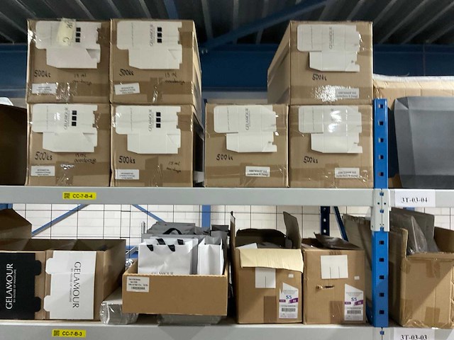 Partij nagelproducten en divers - afbeelding 2 van  6