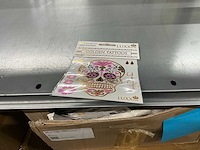 Partij nagelproducten - afbeelding 7 van  13