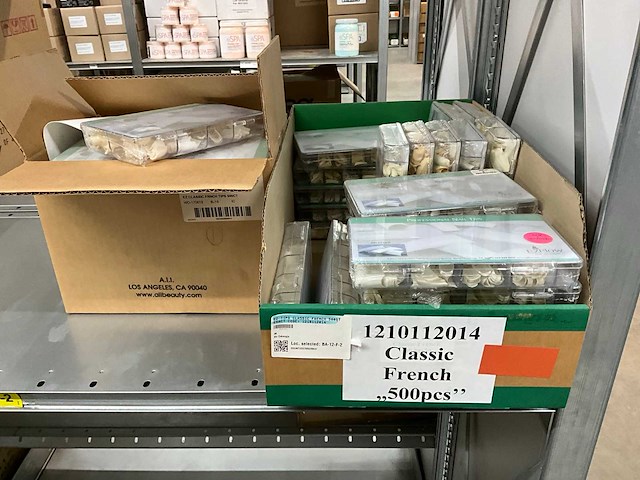 Partij nagelproducten - afbeelding 4 van  7
