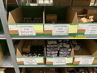 Partij nagelproducten - afbeelding 3 van  18