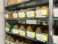 Partij nagelproducten - afbeelding 8 van  18