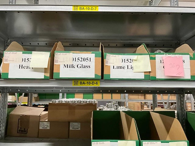 Partij nagelproducten - afbeelding 14 van  18