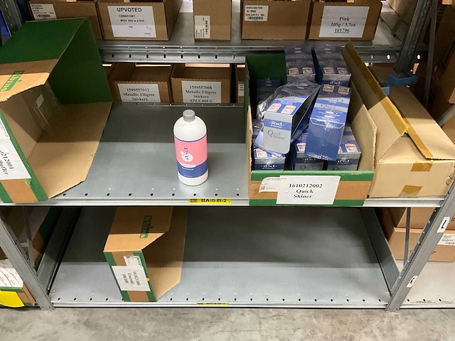 Partij nagelproducten - afbeelding 3 van  23