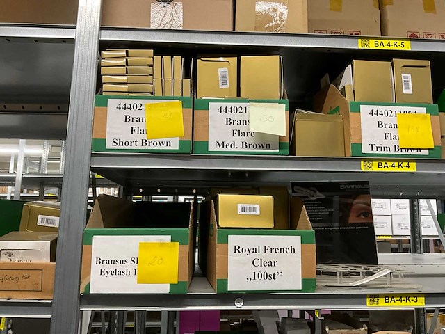 Partij nagelproducten - afbeelding 5 van  9