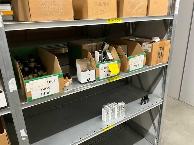 Partij nagelproducten - afbeelding 6 van  9