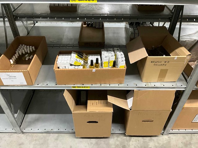 Partij nagelproducten - afbeelding 9 van  9