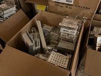 Partij nagelverzorging en wimpers - afbeelding 7 van  19