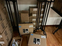 Partij nagelverzorging en wimpers - afbeelding 14 van  19