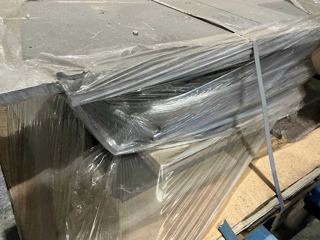 Partij natuursteen - afbeelding 4 van  6