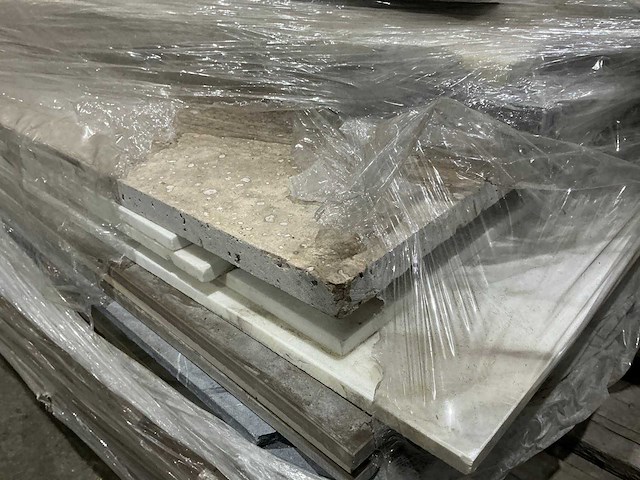 Partij natuursteen - afbeelding 6 van  7