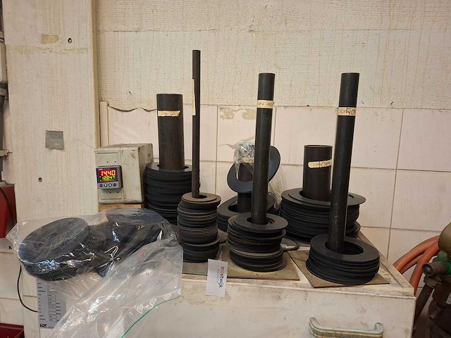 Partij nbr pakkingen - afbeelding 1 van  4