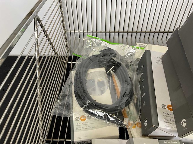 Partij nedis accessoires - afbeelding 2 van  5
