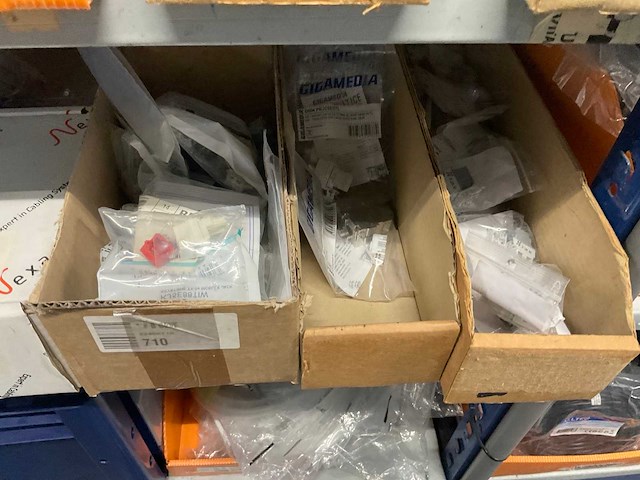 Partij netwerk en audio aansluitmateriaal - afbeelding 5 van  26