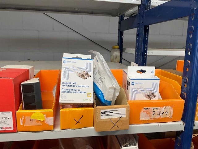 Partij netwerk en audio aansluitmateriaal - afbeelding 9 van  26