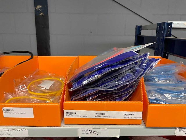 Partij netwerk en audio aansluitmateriaal - afbeelding 20 van  26