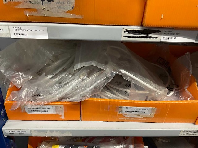 Partij netwerk en audio aansluitmateriaal - afbeelding 24 van  26