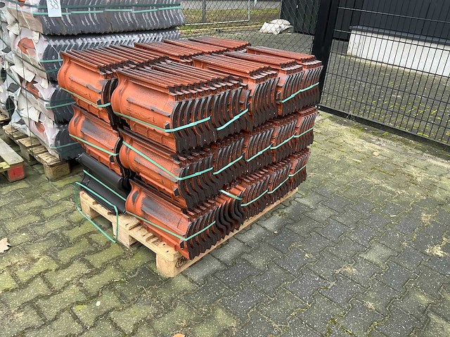 Partij nibra dakpannen - afbeelding 2 van  5