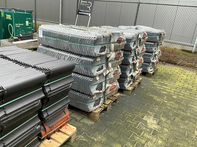 Partij nibra dakpannen - afbeelding 4 van  5