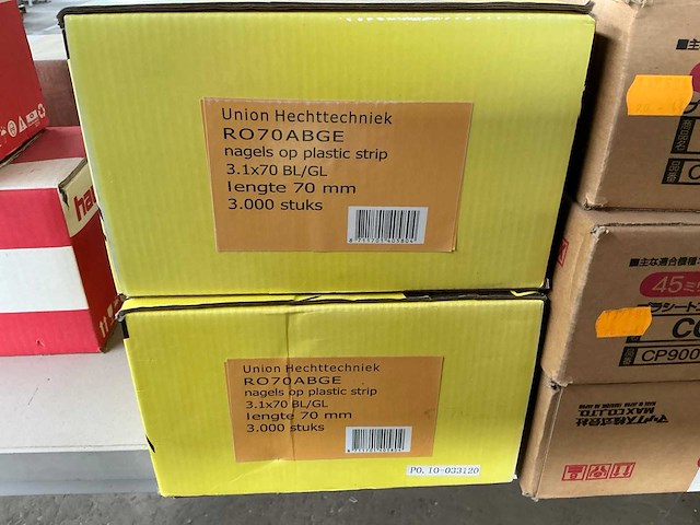 Partij nieten en schroeven en nagels - afbeelding 6 van  7