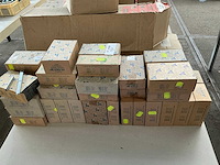 Partij nieten - afbeelding 1 van  4