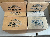 Partij nieten - afbeelding 3 van  4