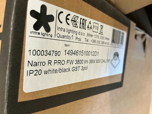 Partij nieuwe professionele led-verlichtingsarmaturen van diverse a-merken, waaronder intra lighting, grok (leds c4) en luce (30x) - afbeelding 13 van  22