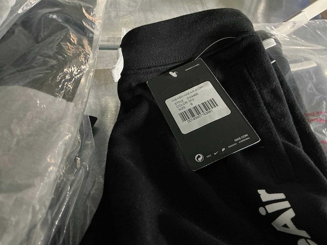 Partij nike air kids shorts (13x) - afbeelding 5 van  6