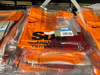 Partij nike galatasaray kinder wedstrijd shirts (41x) - afbeelding 3 van  4