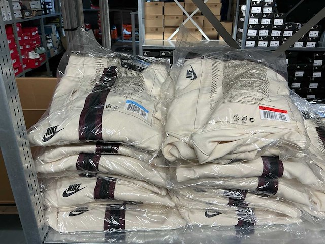 Partij nike heren pants loose fit/taper leg (24x) - afbeelding 6 van  9