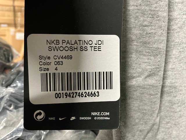 Partij nike kids t-shirts (60x) - afbeelding 3 van  8