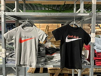 Partij nike kids t-shirts (60x) - afbeelding 1 van  8