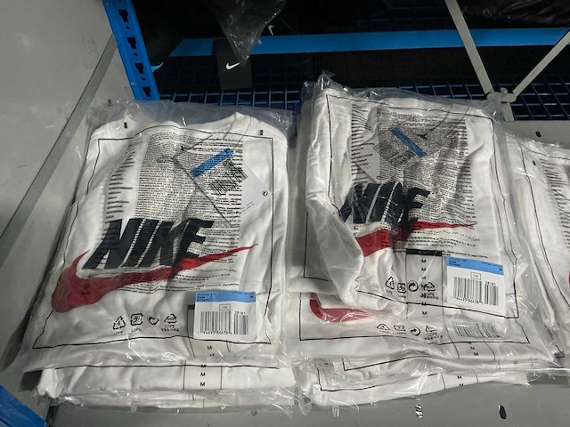 Partij nike kinder shirts (182x) - afbeelding 10 van  11