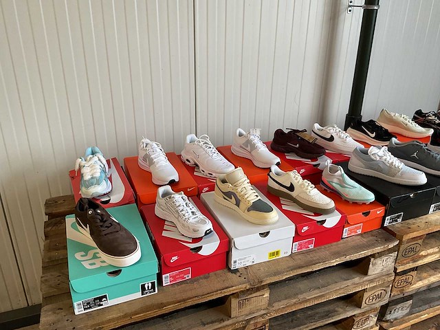 Partij nike schoenen (20x) - afbeelding 5 van  12