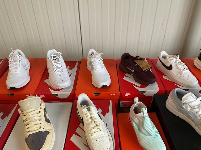 Partij nike schoenen (20x) - afbeelding 8 van  12