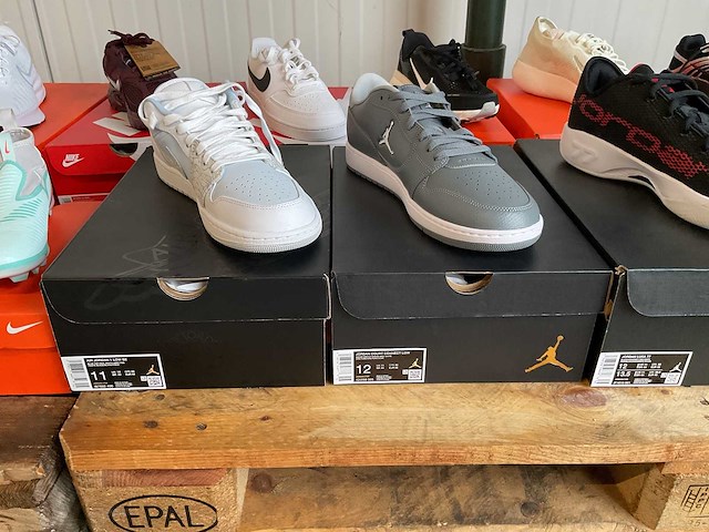 Partij nike schoenen (20x) - afbeelding 12 van  12