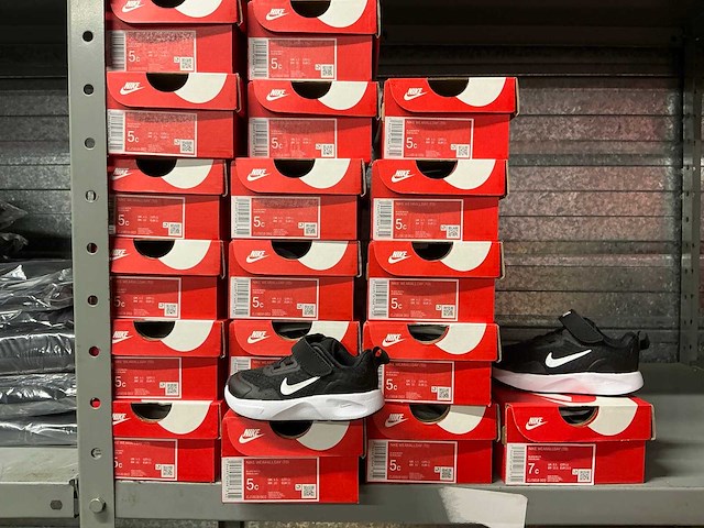Partij nike wearallday (td) (20x) - afbeelding 1 van  5