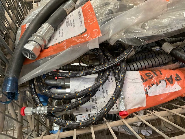 Partij nonmettalic hose assembly - afbeelding 2 van  4