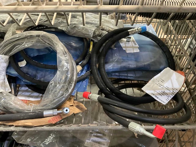 Partij nonmettalic hose assembly - afbeelding 4 van  4